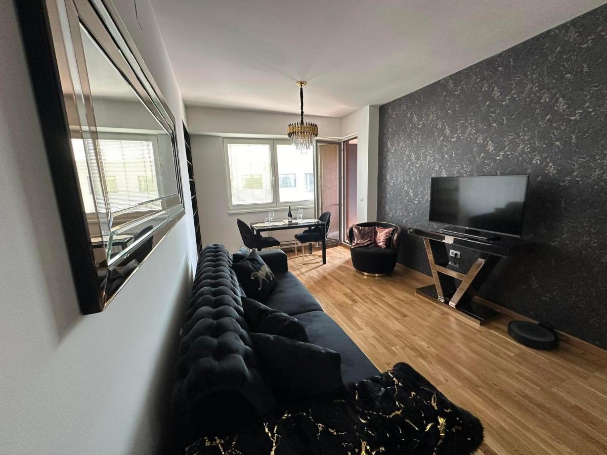 Royal Casa Apartment สโกเปีย ภายนอก รูปภาพ