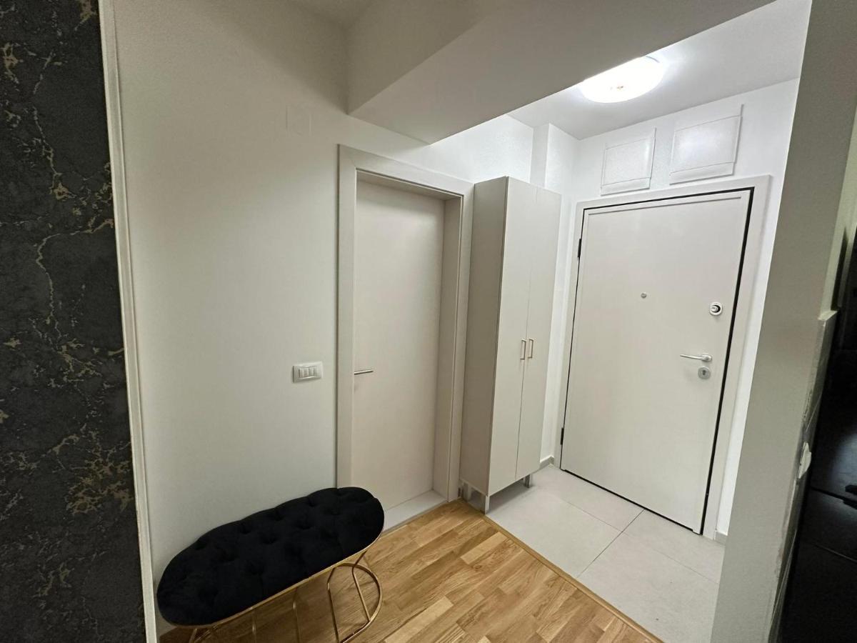 Royal Casa Apartment สโกเปีย ภายนอก รูปภาพ